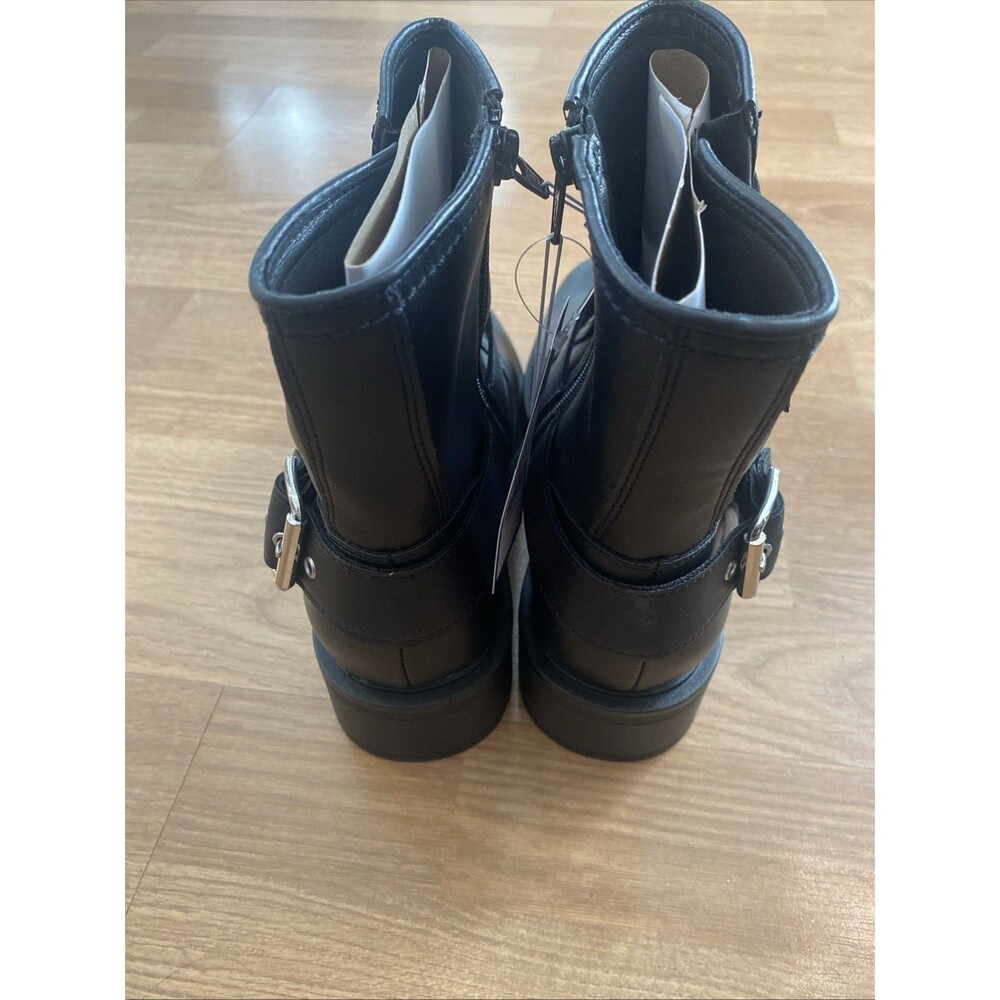 New Universal Thread Women's Connor Harness Buckle Ankle Boots Black 6.5 Wide - Picture 13 of 16